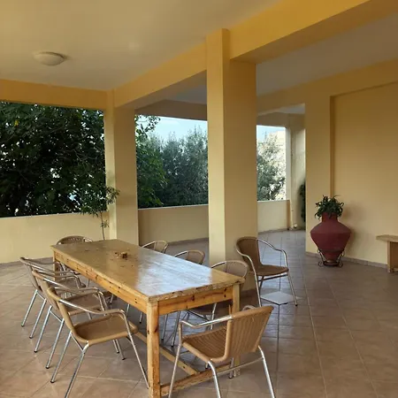Apanemo Apartmán *